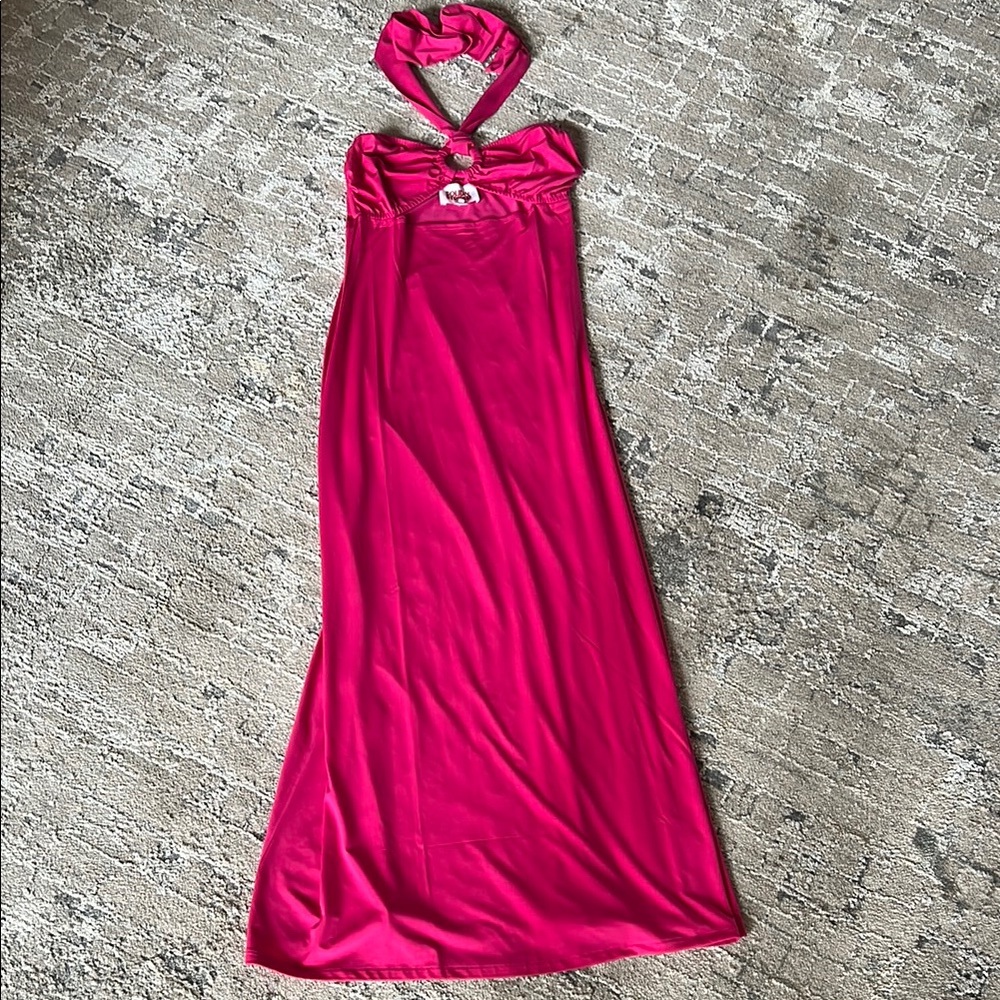 Elegant Pink Halter Maxi Dress